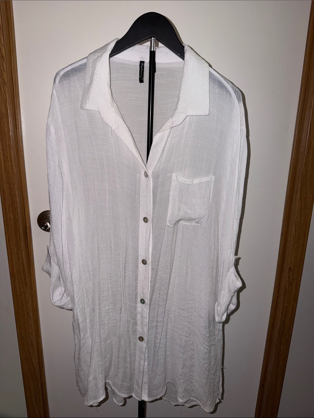 Women's White Button-Down Tunic Shirt with Pocket